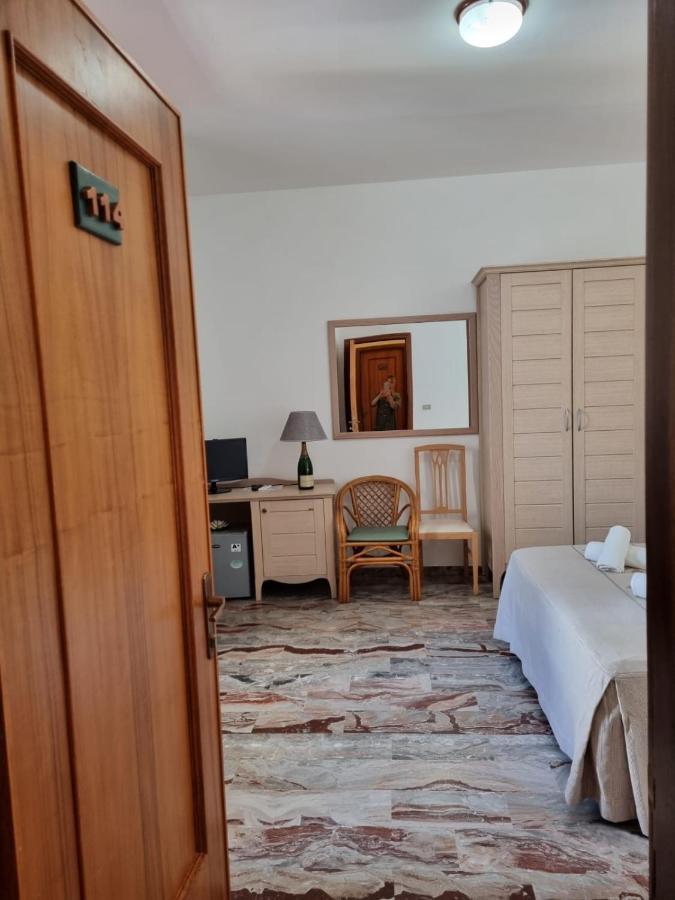 Hotel Plammas Santa Maria Navarrese Zewnętrze zdjęcie